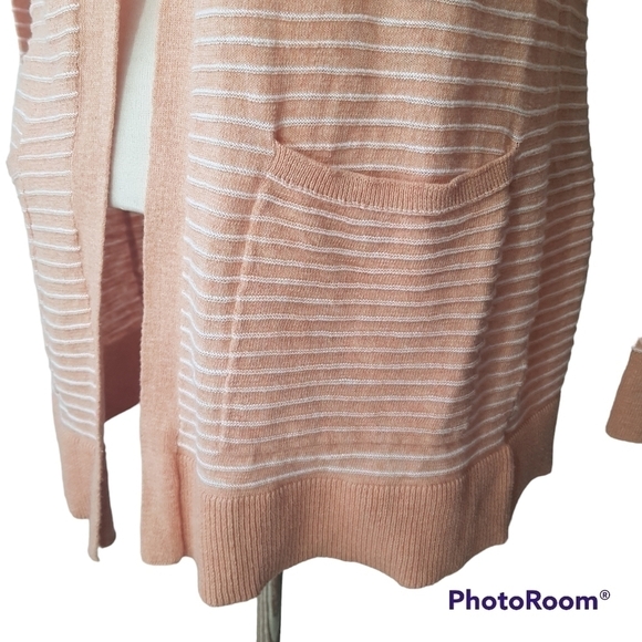 Peyton Primrose lightweight open front striped cotton cardigan with pockets. - Picture 3 of 10